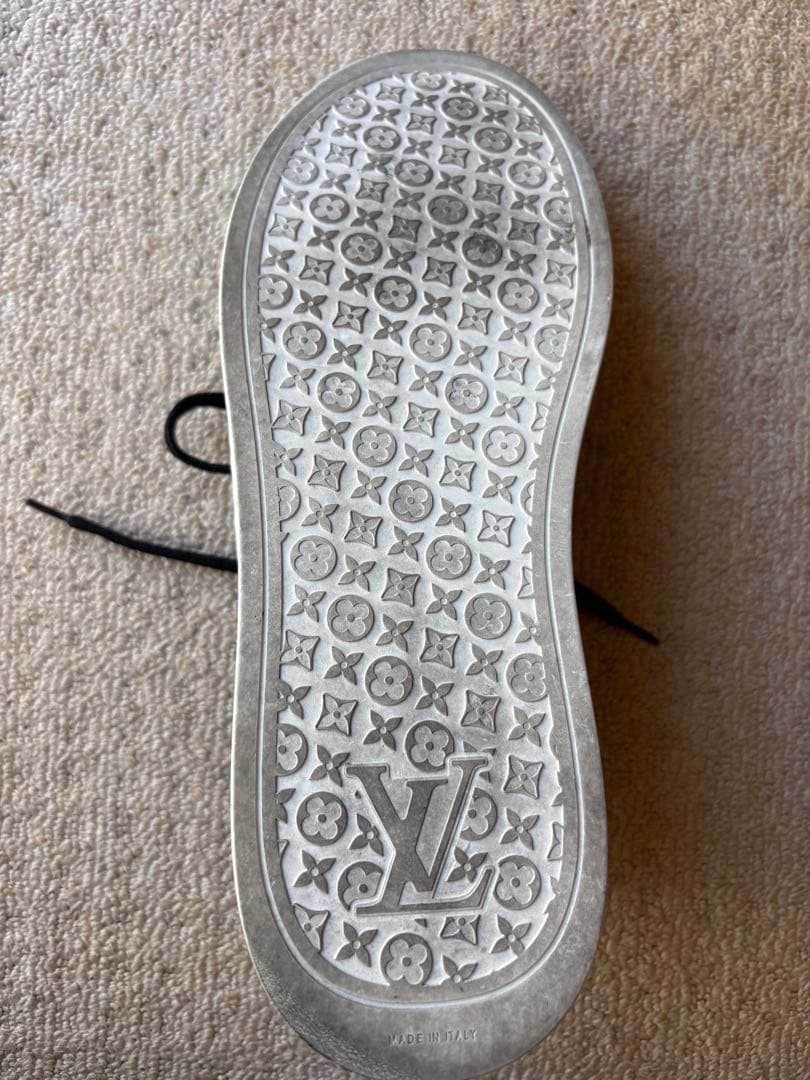 LOUIS VUITTON LV LOUIS VUITTON Resort Line Sneakers #QYBL6P