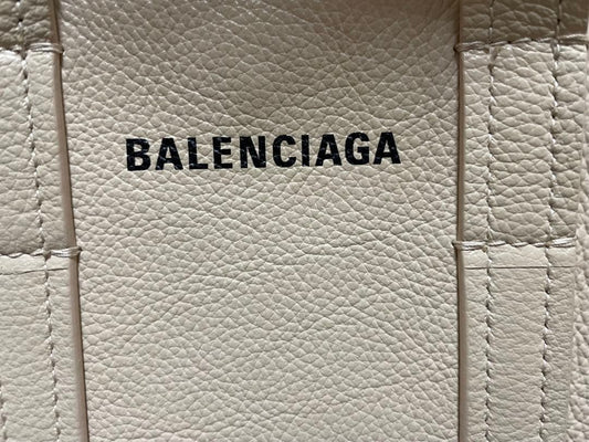 BALENCIAGA Beige Leather Handbag Shoulder Bag Authentic #QYFNYY