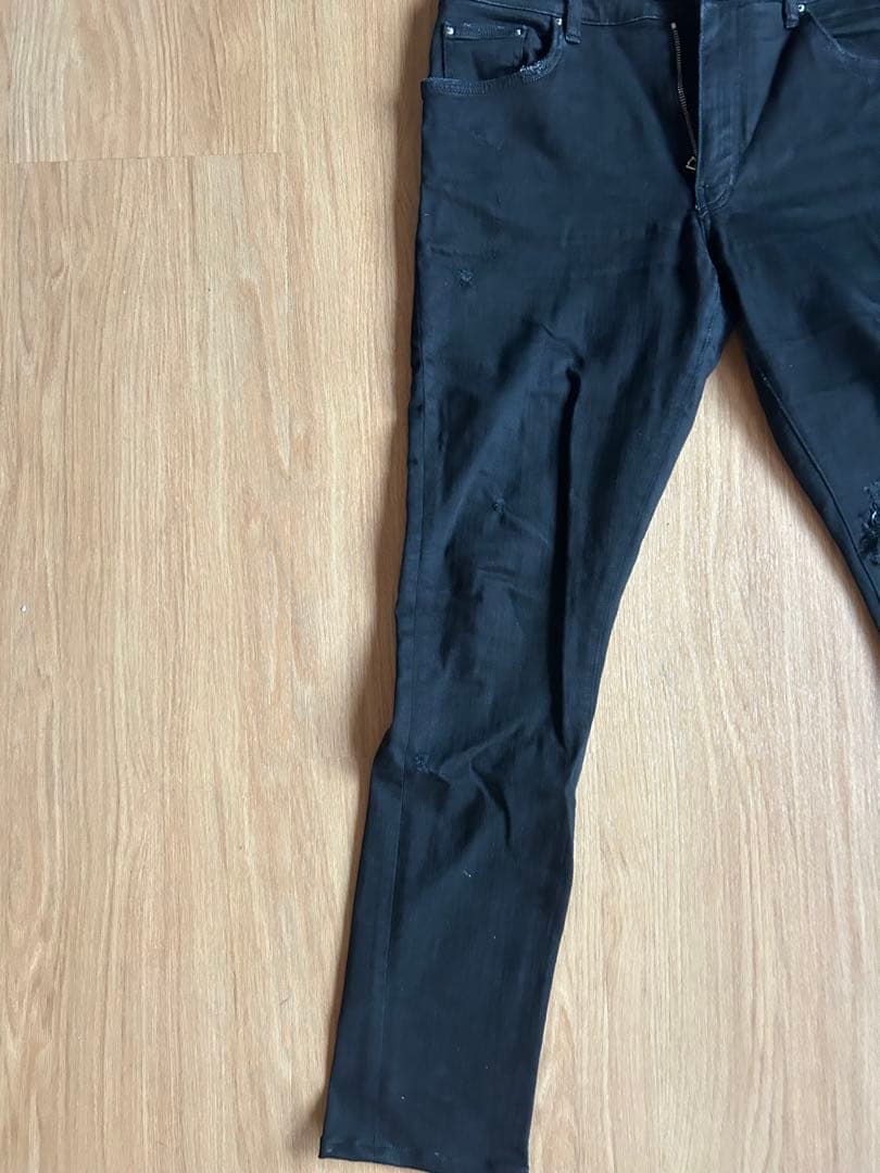 Amiri Broken Distressed Skinny Denim #QY5T8P