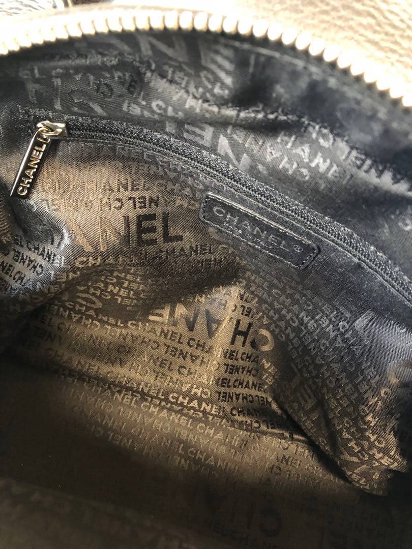 CHANEL Vintage Genuine Leather Handbag Black Serial No. Duty-Free 27x29c #QYK5GT