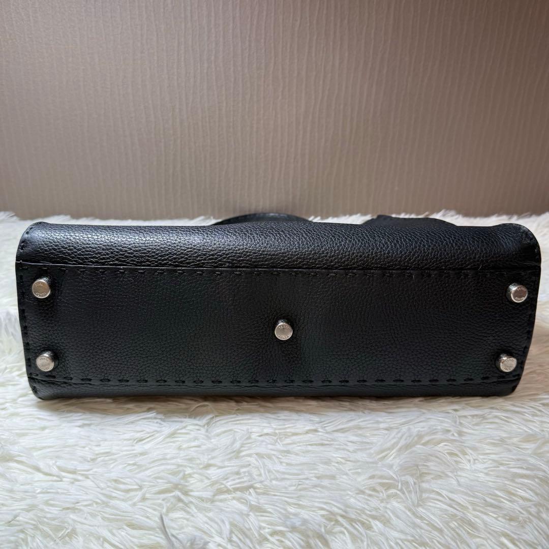 FENDI Peekaboo Selleria Medium Black Leather Handbag Rare 34cm Authentic #QYC0OI