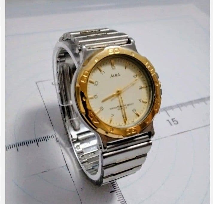 Rare Item Showa Retro Alba Morioka Tokei Wristwatch V801-0300 #PG01FS