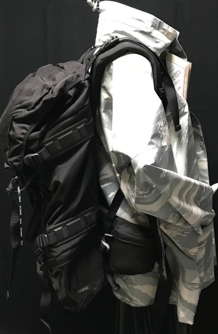 MONCLER x HYKE Genius Backpack Large 22AW Rare #QYI0OU