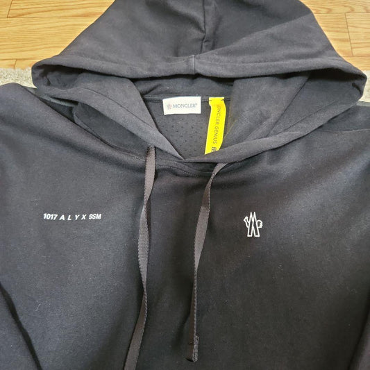 1017 ALYX 9SM Black Hoodie Moncler #QY90D5