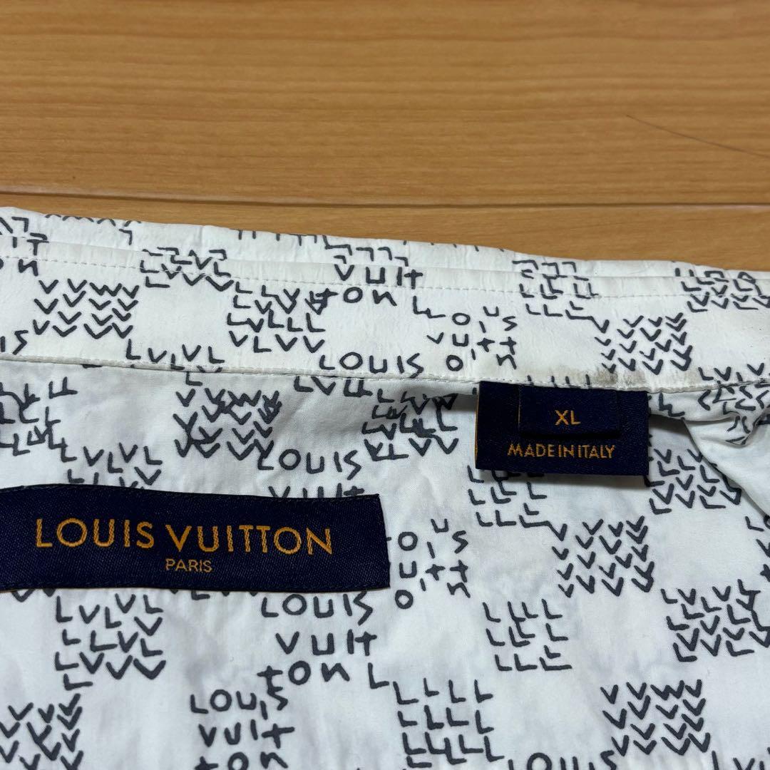 LOUIS VUITTON Logo Long Sleeve Shirt, White, 5S344 #QYDPUR