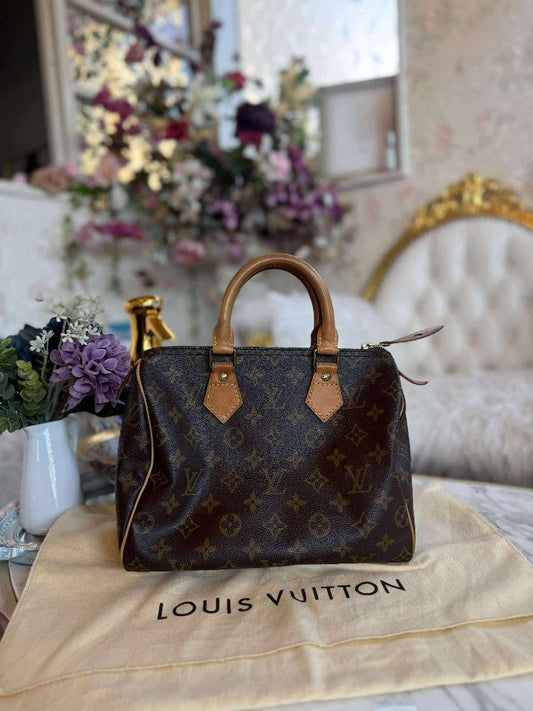 LOUIS VUITTON Speedy 25 Monogram Canvas Boston Handbag Brown w/Key Dust #QY4XZH