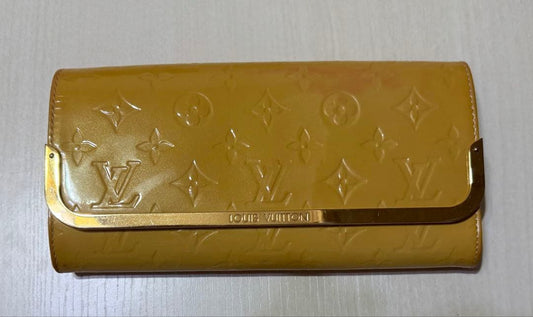 LOUIS VUITTON enamel handbag #PC6OVV