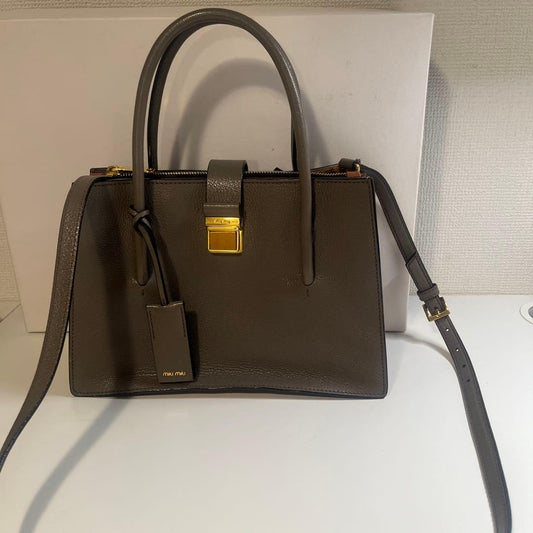 Gray MIUMIU medium-sized 2-way shoulder bag with zipper pocket #QYJIOW