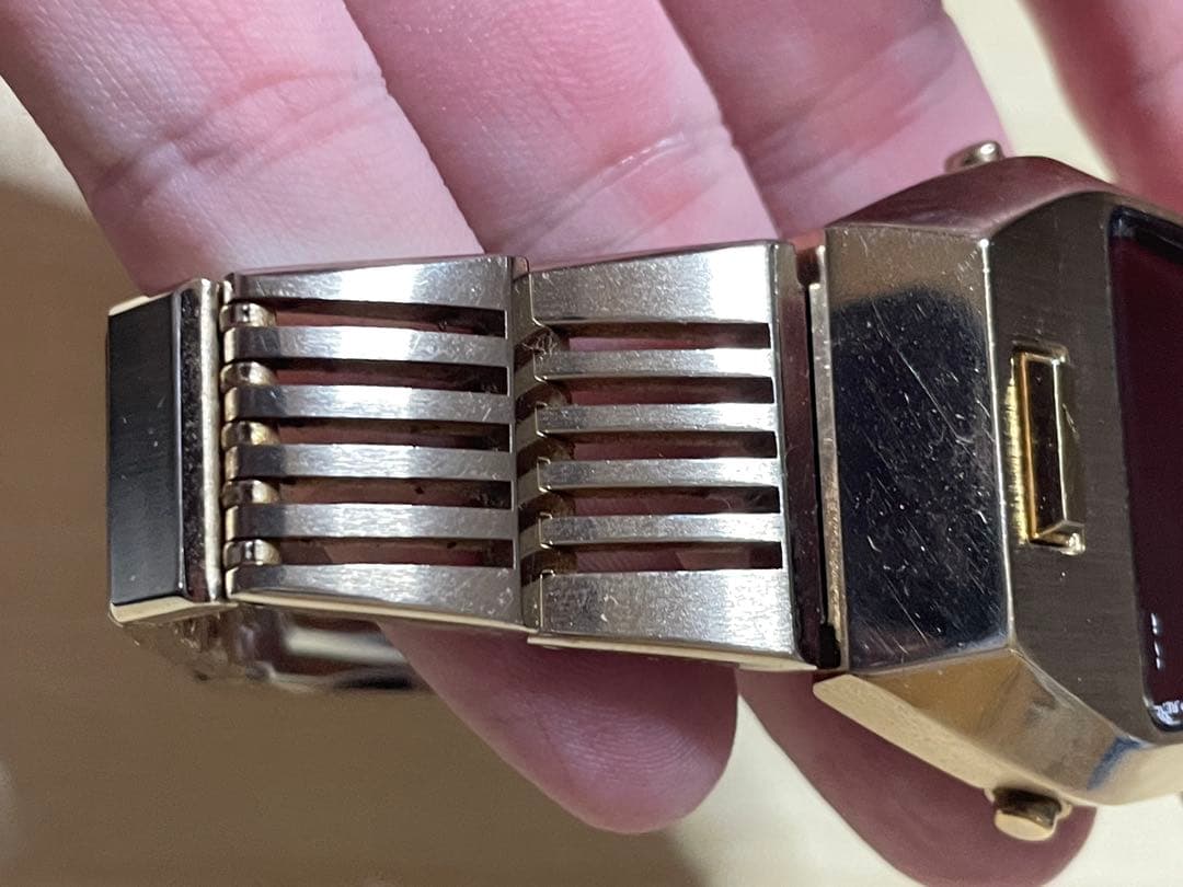 Seiko Alba AKA Darth Vader Gold Watch #QY9V1B