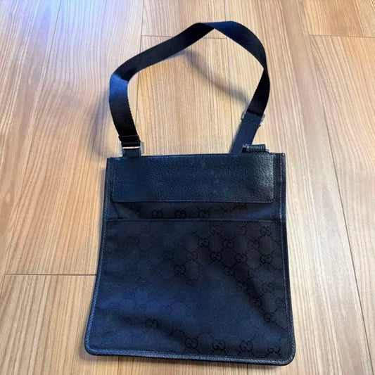 GUCCI GG Canvas Sherry Line Flat Shoulder Bag Black W24 H25 #QYC07S