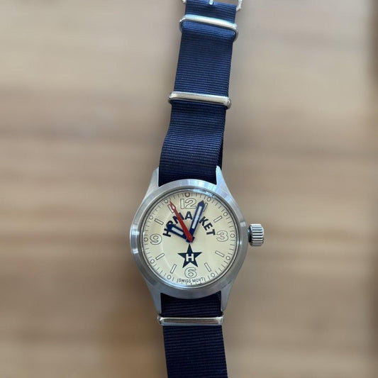 Hollywood Ranch Market Hand-wound Watch #QYBSID