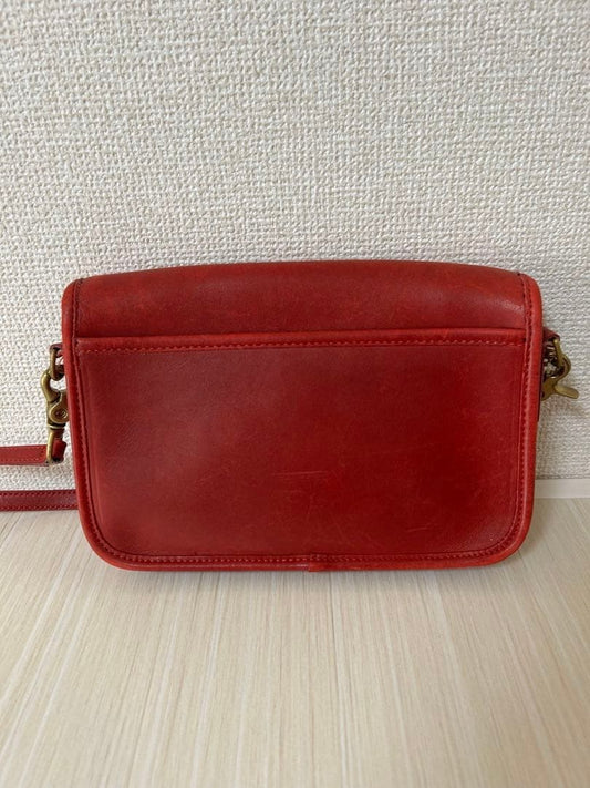 COACH Old Coach Leather Shoulder Bag, Red Women #QY2T11