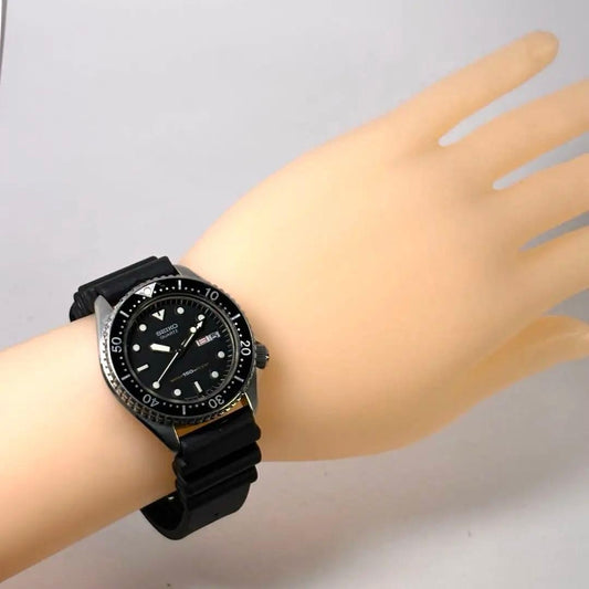 Belt, 1983 Seiko Diver's Watch, 150m water resistant. #QYJARM
