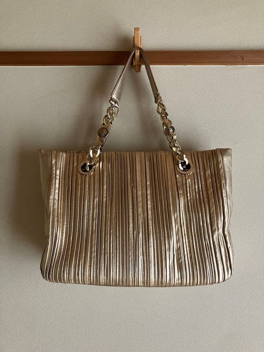 BVLGARI Monete Chain Tote Nappa Plissé Gold #QY9GBW