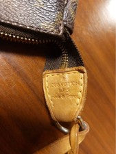 LOUIS VUITTON Accessory Pouch Keychain #QY0VSN