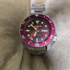 SEIKO 5-winding wristwatch, Bagundy #QY60T1