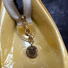LOUIS VUITTON Vernis Handbag MM #QY42OQ