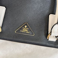 PRADA Galleria Saffiano Black #QY3056