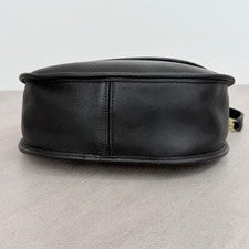 Old Coach shoulder bag, turn-lock closure, Daruma design, black. #QY55QB
