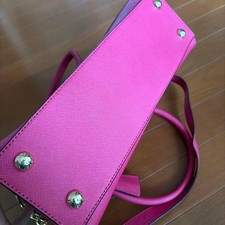 MICHAEL KORS Pink Leather Handbag with Shoulder Strap Logo Plate #QYH5Y7