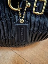 COACH Black Leather Handbag #QY4RKN