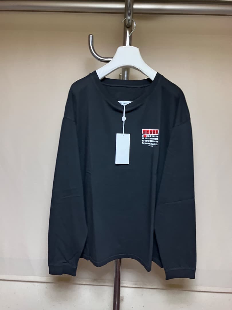 M 25aw Margiela Destroyed Logo Long T-Shirt 18934 #QYFW0V