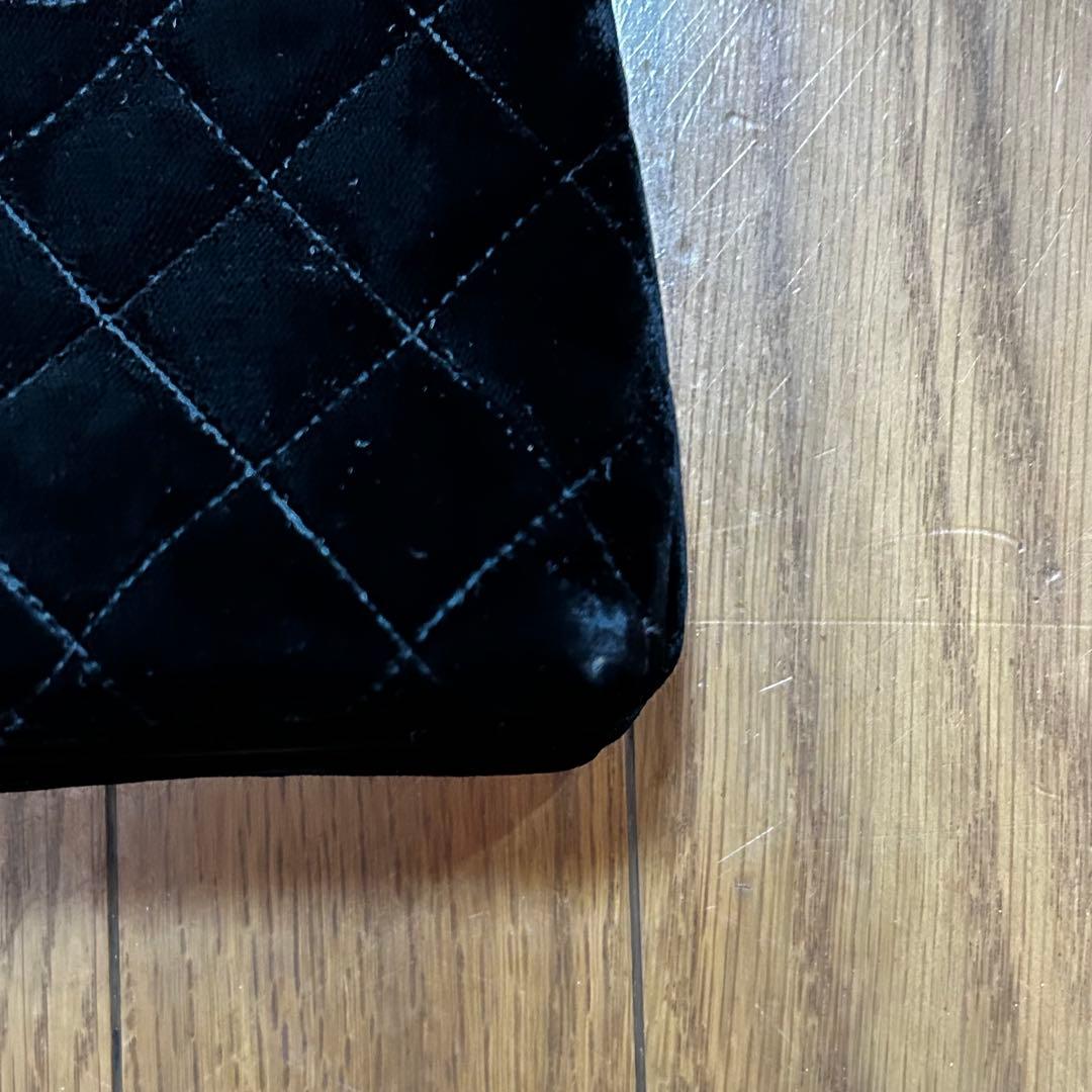 CHANEL Black Velvet Quilted Handbag Embroidered Logo No.3486632 W16.5cm #QY9NXK