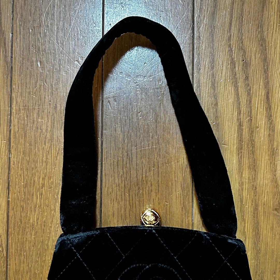 CHANEL Black Velvet Quilted Handbag Embroidered Logo No.3486632 W16.5cm #QY9NXK