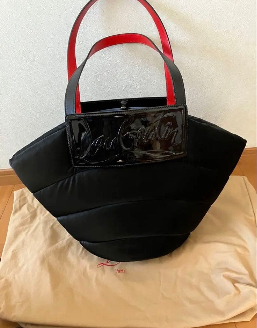 Christian Louboutin Loubishore Velvet Tote Bag Black Italy Limited #QY8KSK