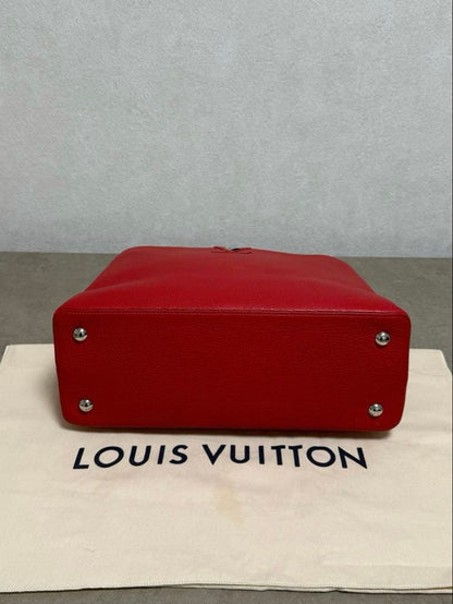 LOUIS VUITTON Capucines MM Coquelicot Red Leather Bag #QY7AOH