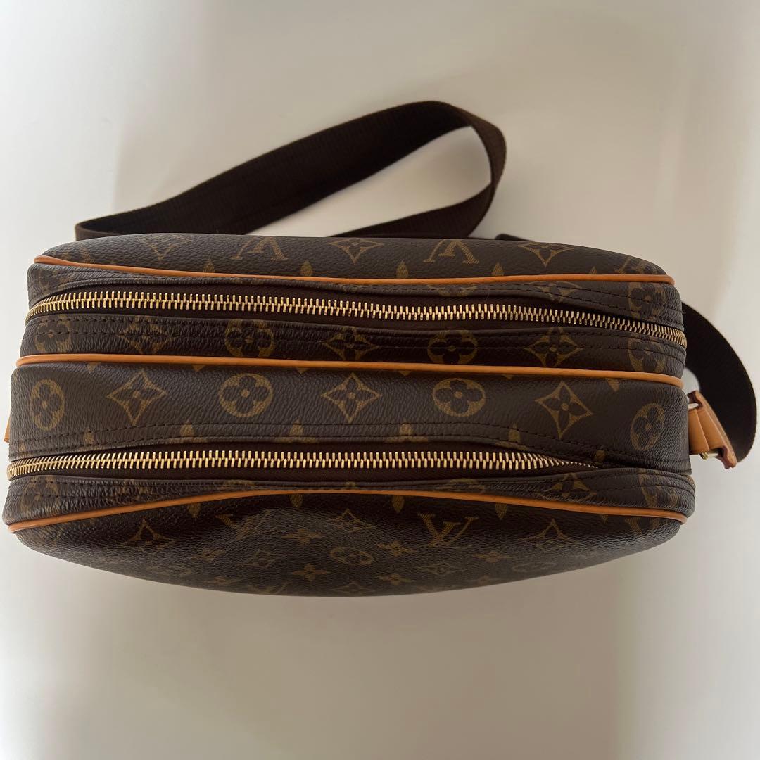 LOUIS VUITTON Reporter PM Shoulder Bag for Men and Women #QY7XM4