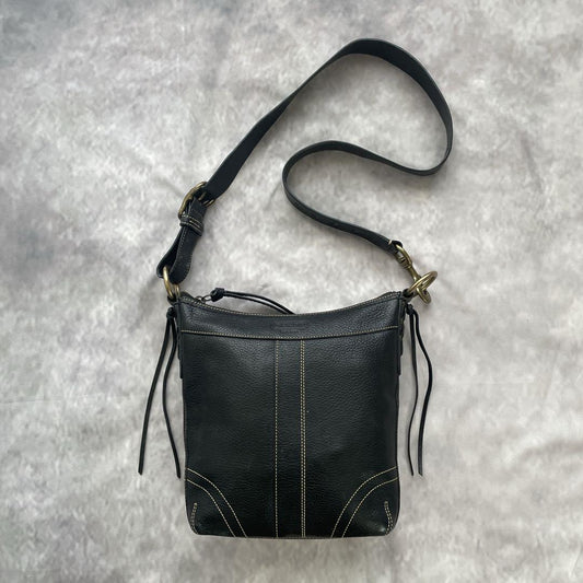 OLD coach shoulder bag black leather y2k #QY6897