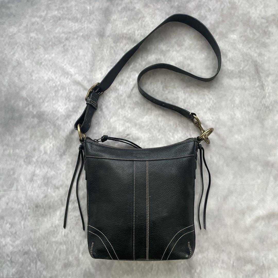 OLD coach shoulder bag black leather y2k #QY6897