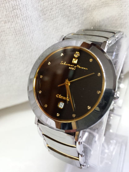 Model with superior brilliance, premium materials, and diamond appraisal #QY7QWR