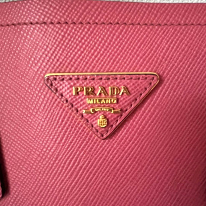 PRADA Prada Saffiano Bag Cuir Triangle Logo Pink #QYDIP9