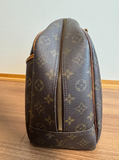 LOUIS VUITTON Monogram Trouville Handbag #PC7Q61