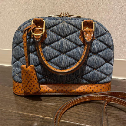 LOUIS VUITTON Alma BB Navy Vernis Rare Strap Mint #QY1PSO