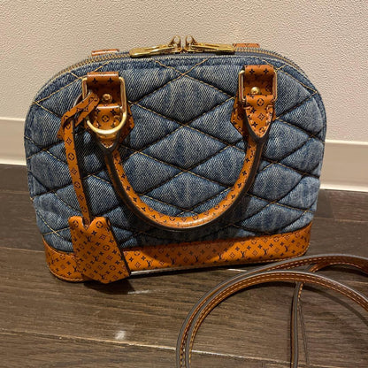 LOUIS VUITTON Alma BB Navy Vernis Rare Strap Mint #QY1PSO