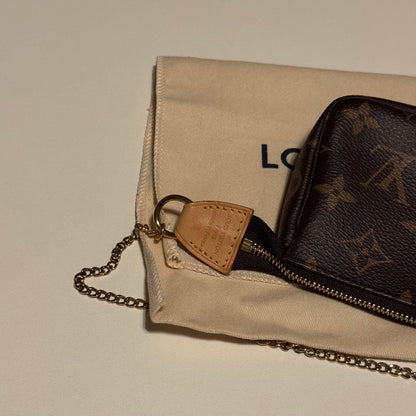 LOUIS VUITTON Mini Pochette Accessoires Monogram Canvas #QYIHF9