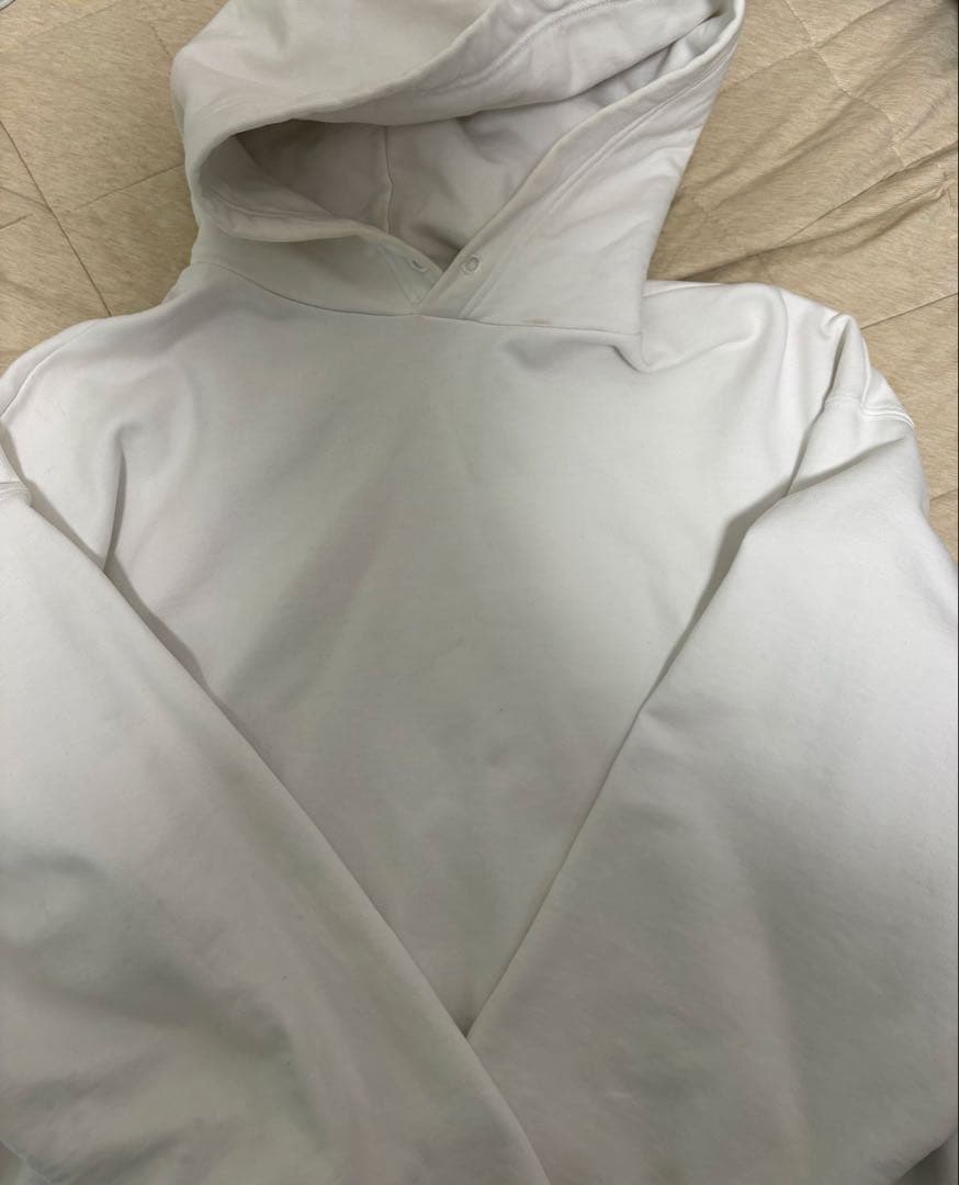 BALENCIAGA white hoodie #QY7AEU
