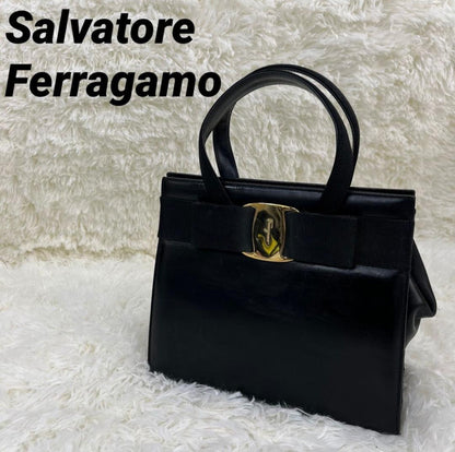 Salvatore Ferragamo handbag, black leather. #QY0VOD