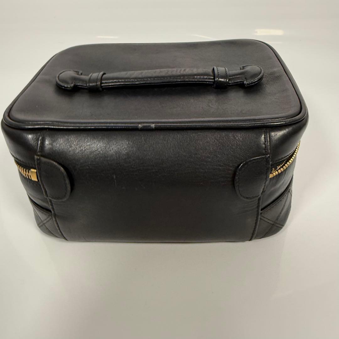 CHANEL Lambskin Bicolor Vanity Bag Black Gold Hardware w/ Box #QY916M