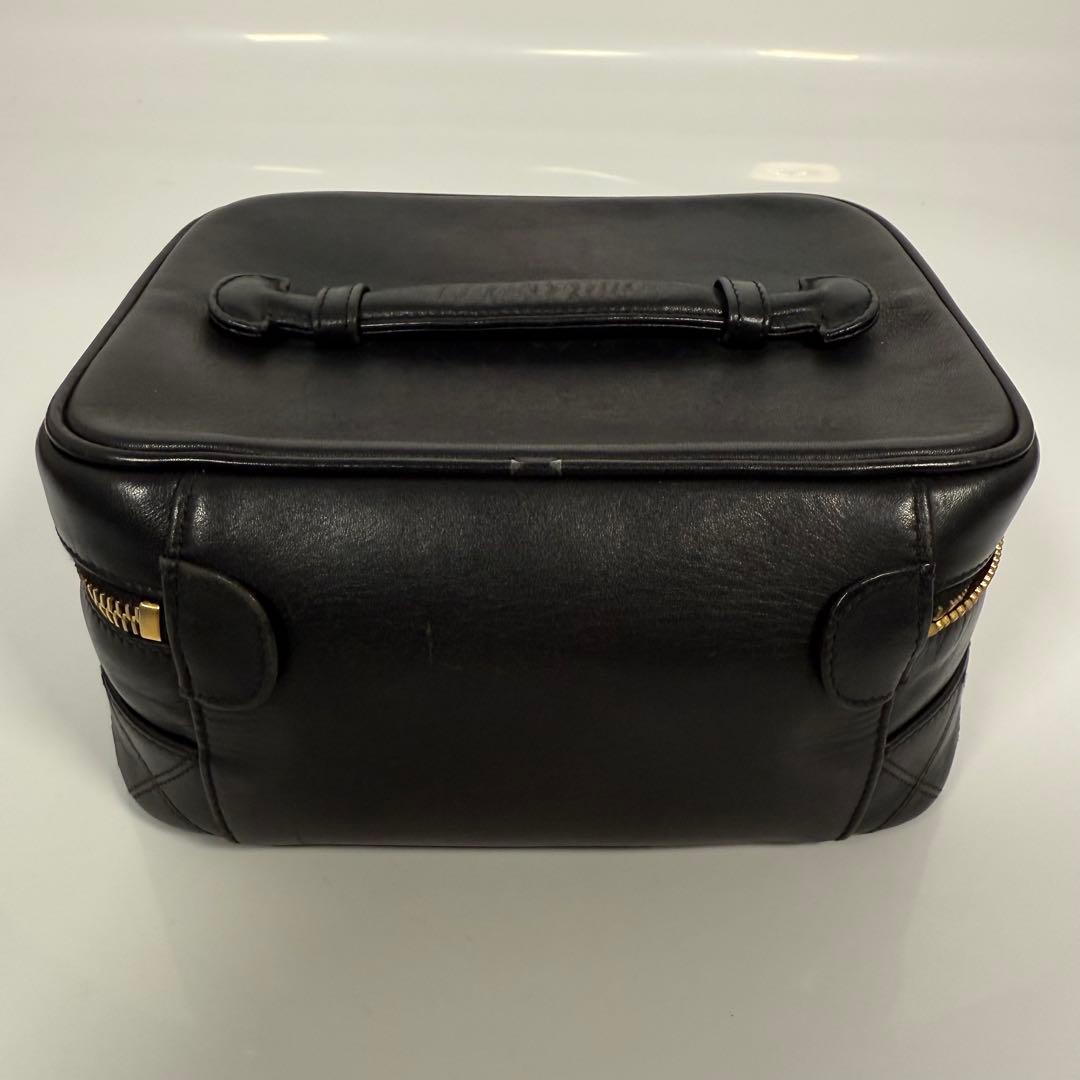 CHANEL Lambskin Bicolor Vanity Bag Black Gold Hardware w/ Box #QY916M