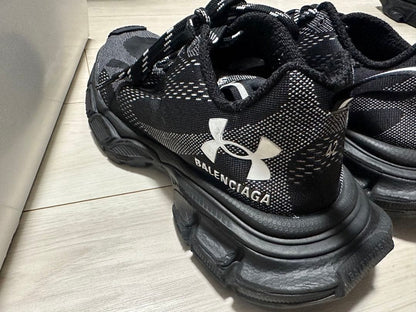 Balenciaga Under Armour sneakers, black/white, size 42 #PF5DGS