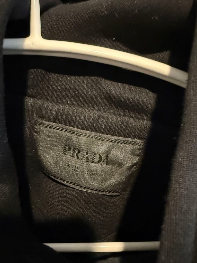 PRADA black hooded parka #QYIV63