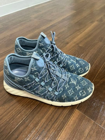 Louis Vuitton denim sneakers, blue, size 8, size 26.5 #QY8D4A