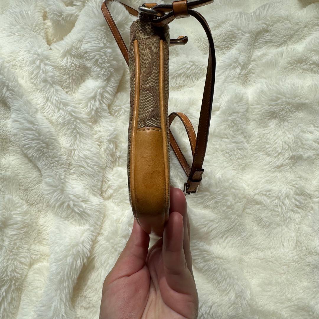 Old Coach Pattern Shoulder Body Bag Brown Leather Compact #QY9V5Y