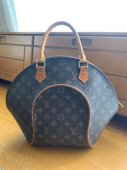 LOUIS VUITTON Ellipse MM Monogram Canvas Handbag Discontinued #QYE6LM