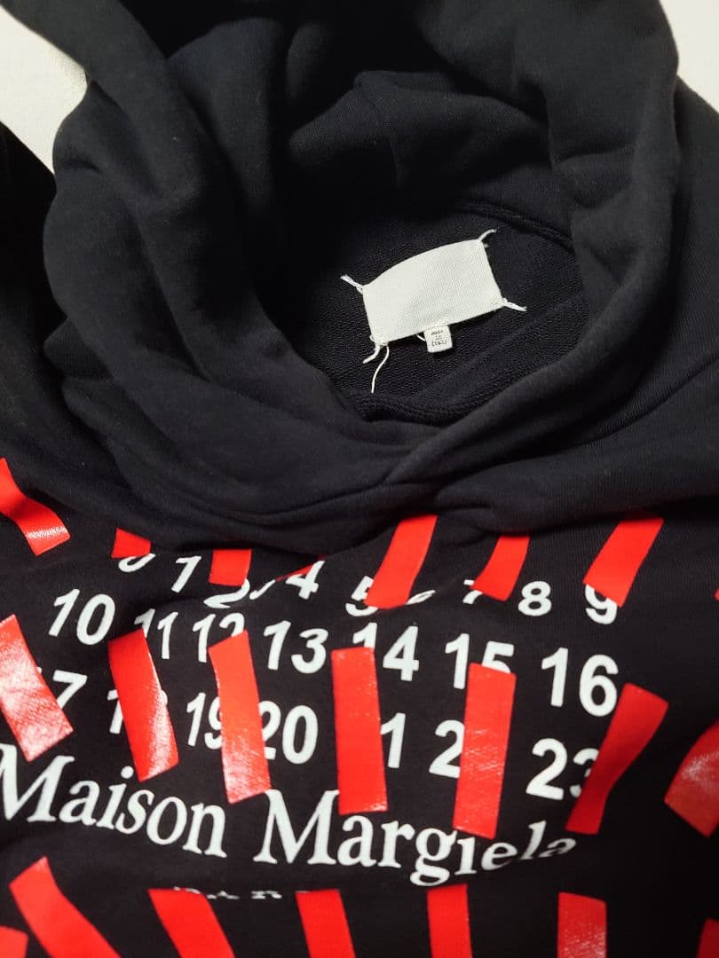 Maison Margiela Black Tape Logo Hoodie #QYI868