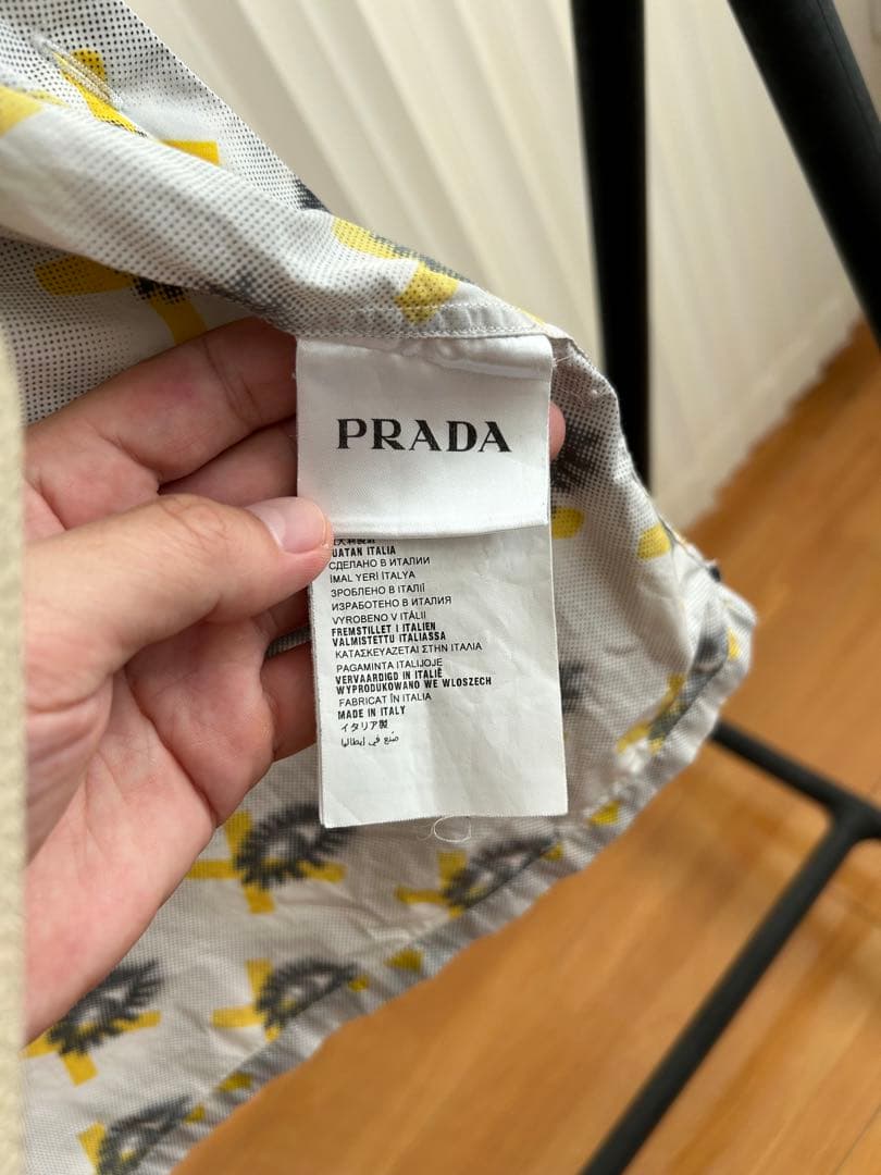 PRADA Prada shirt, all-over print, size 38, purchased directly from the #PG12VK